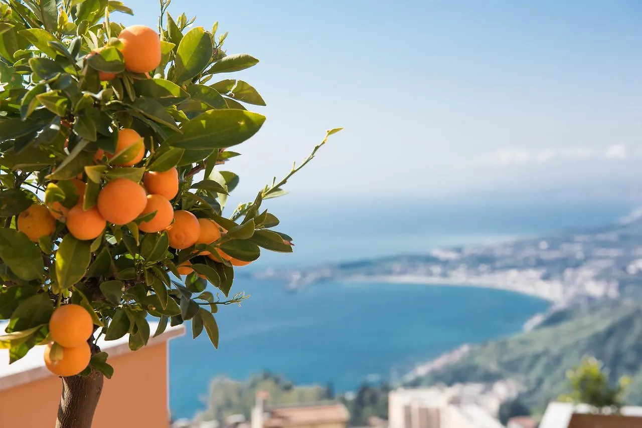 Villa Le Terrazze Charming Rooms Taormina 0*,  Italy