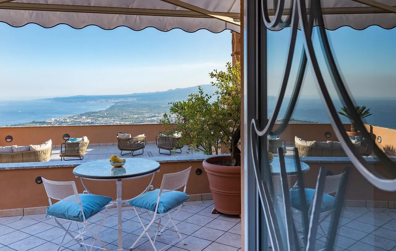 Bed & Breakfast Villa Le Terrazze Charming Rooms Taormina