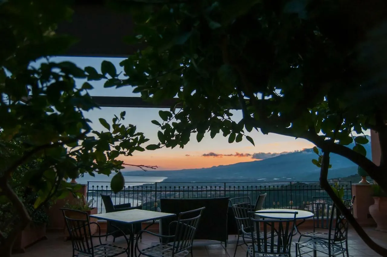 Villa Le Terrazze Charming Rooms Taormine 0*,  Italie