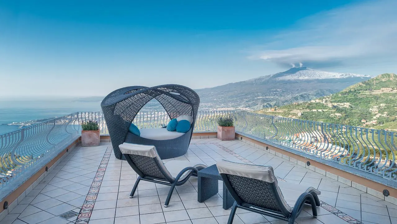 Villa Le Terrazze Charming Rooms Taormina Frühstückspension
